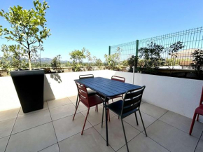 Appartement neuf 2P avec garage et climatisation - Cogolin - FR-1-226B-215